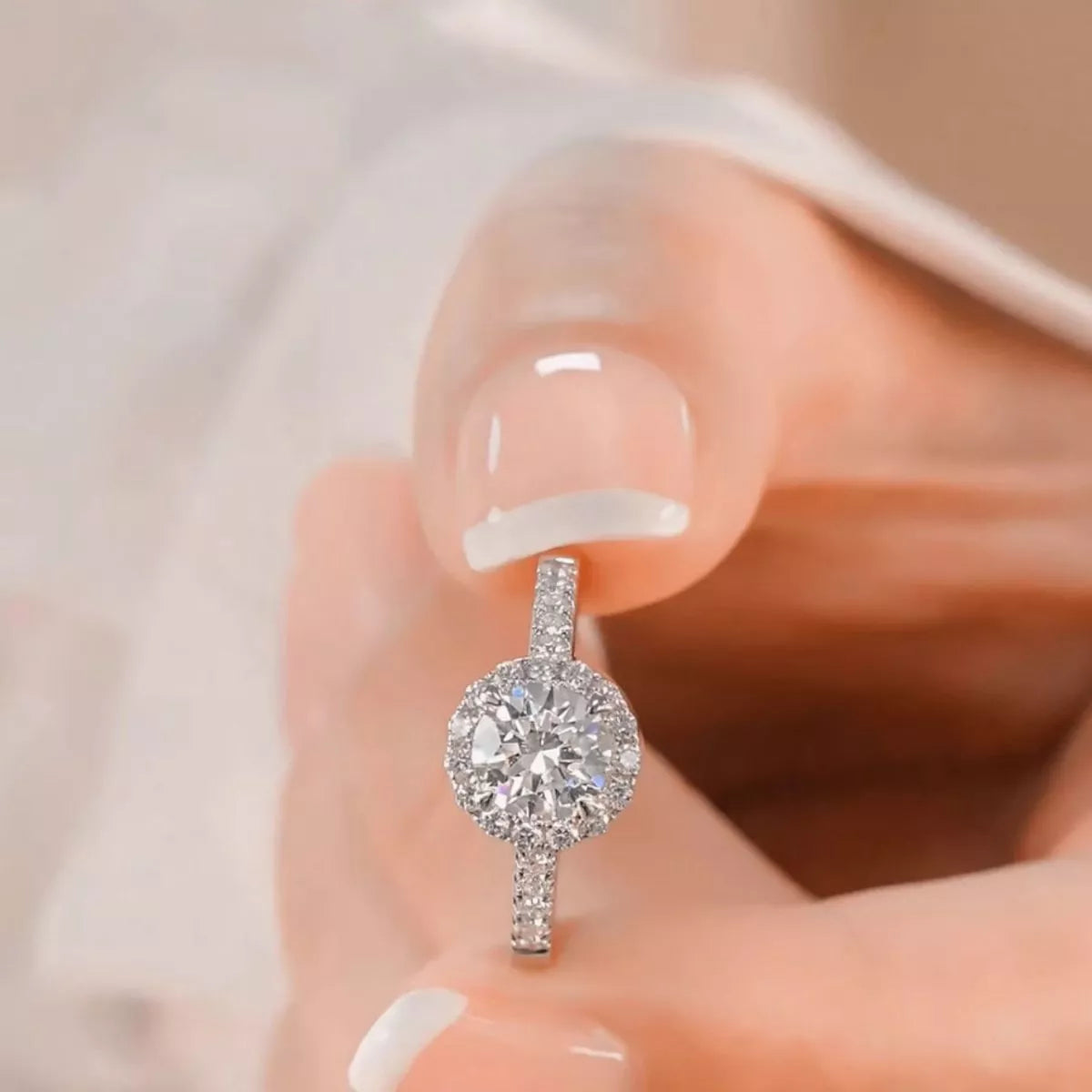 2 Carat Moissanite 925 Sterling Silver Ring - URBANPICK FASHION