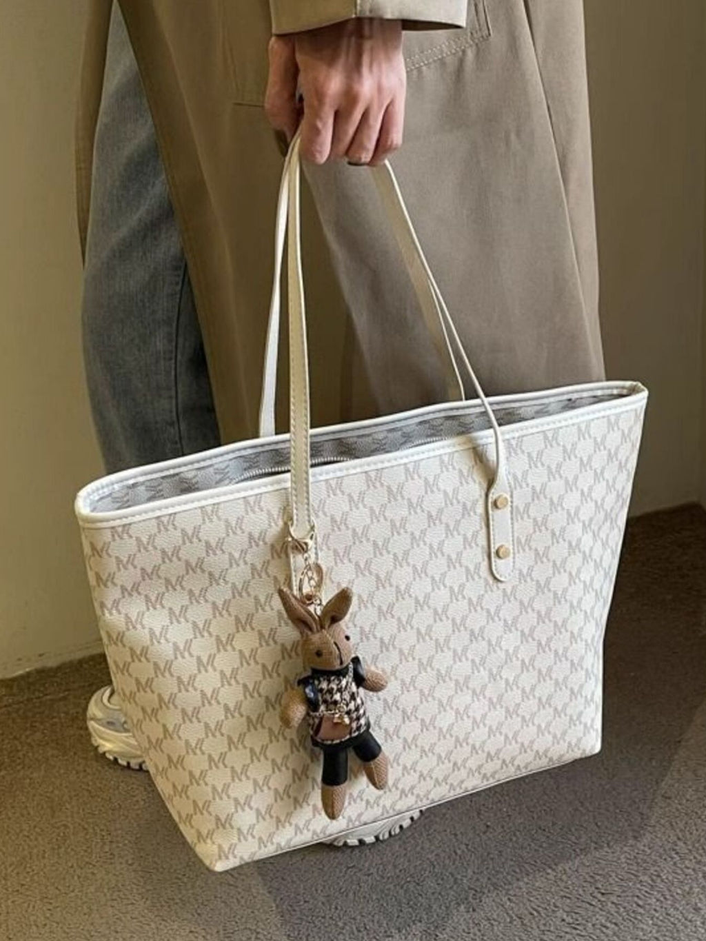 Large Capacity Tote Bag - URBANPICK FASHION