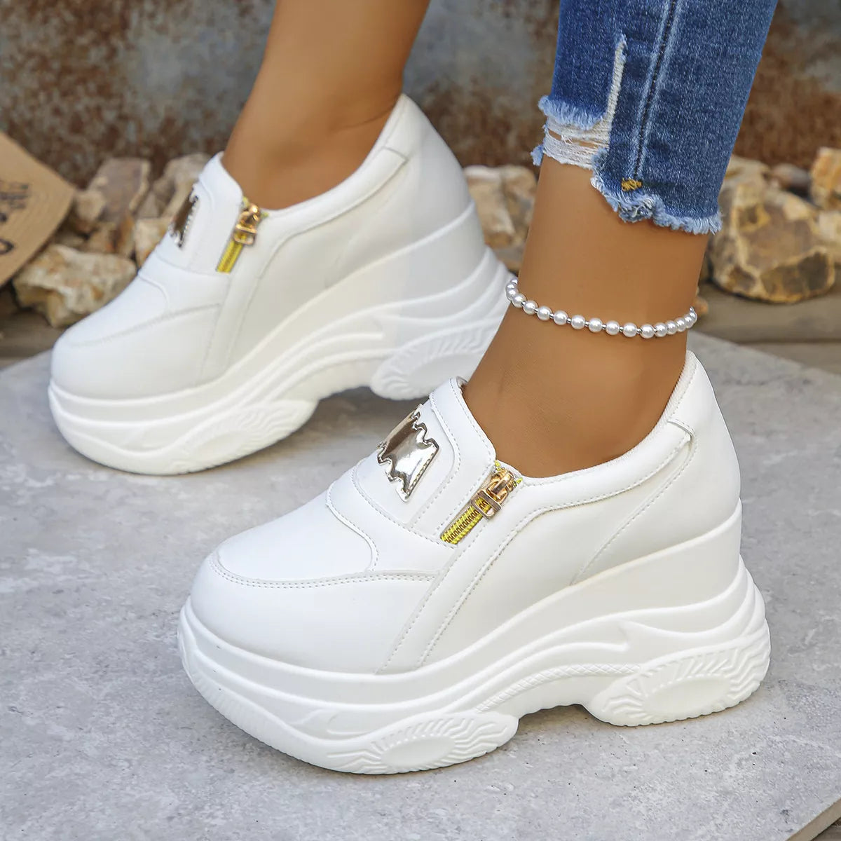 Round Toe Platform Sneakers - URBANPICK FASHION
