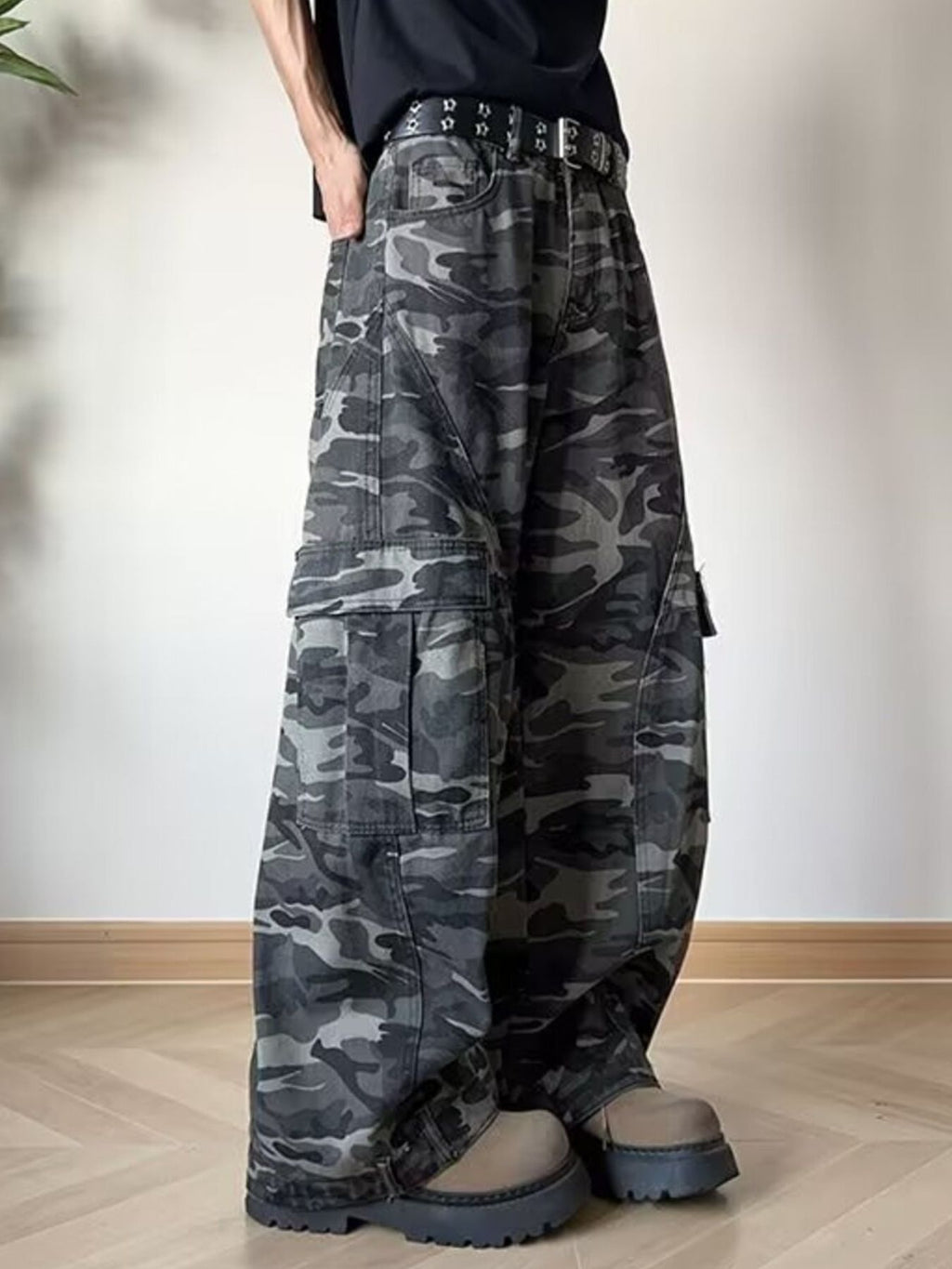 Men's Full Size Loose Fit Camo Cargo Jeans Plus Size - URBANPICK FASHION