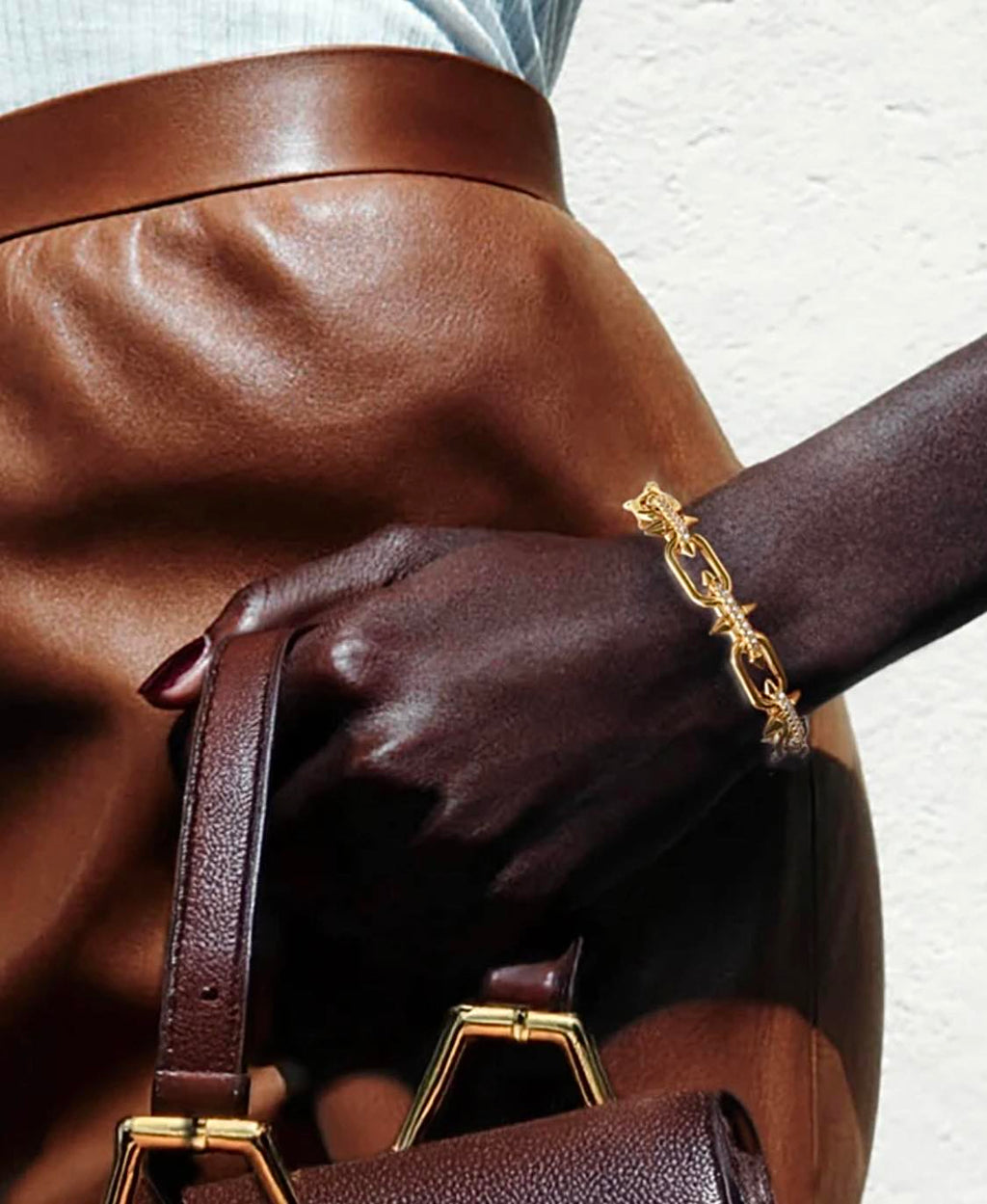 BG515G B.Tiff Gold Talon Chain Bracelet - URBANPICK FASHION