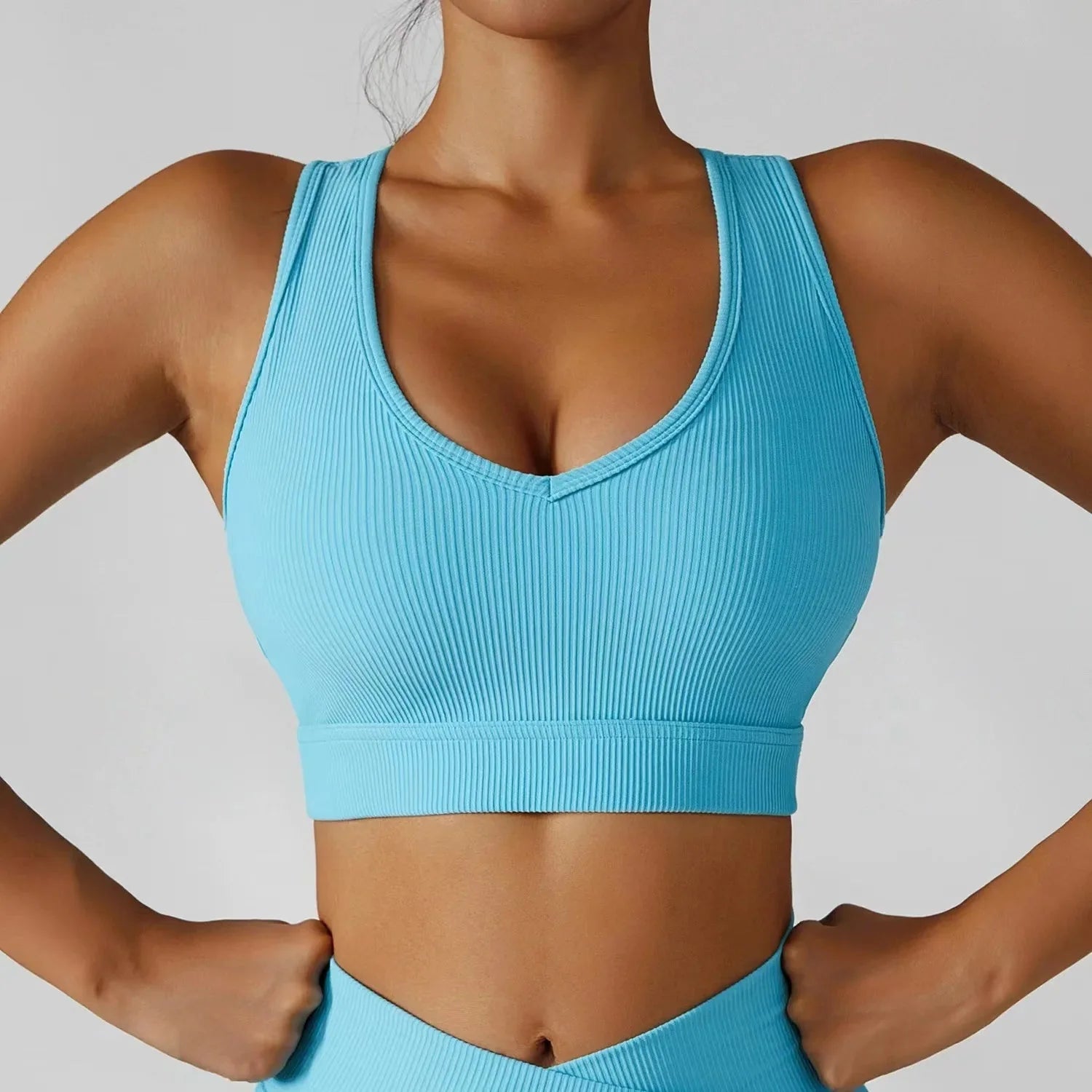 3-Piece Seamless Yoga Set – Jacket, Bra & Leggings - URBANPICK FASHION
