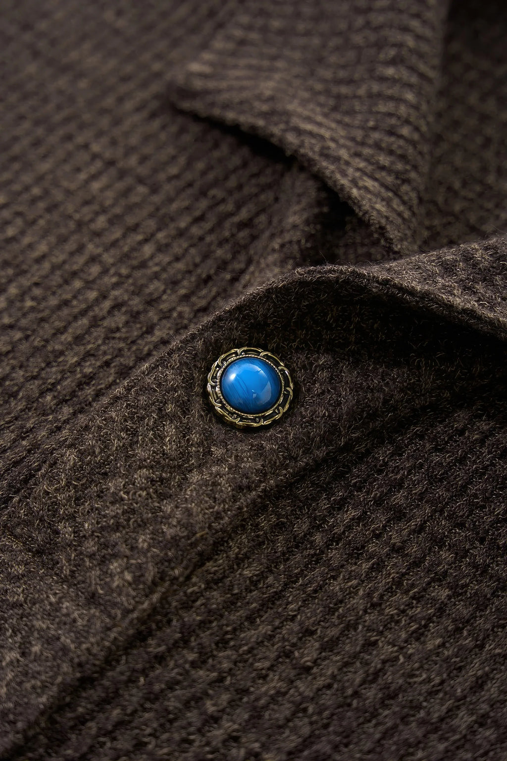 Vintage Italian Polo Shirt - Long Sleeve, Loose Fit, Classic Collared - URBANPICK FASHION