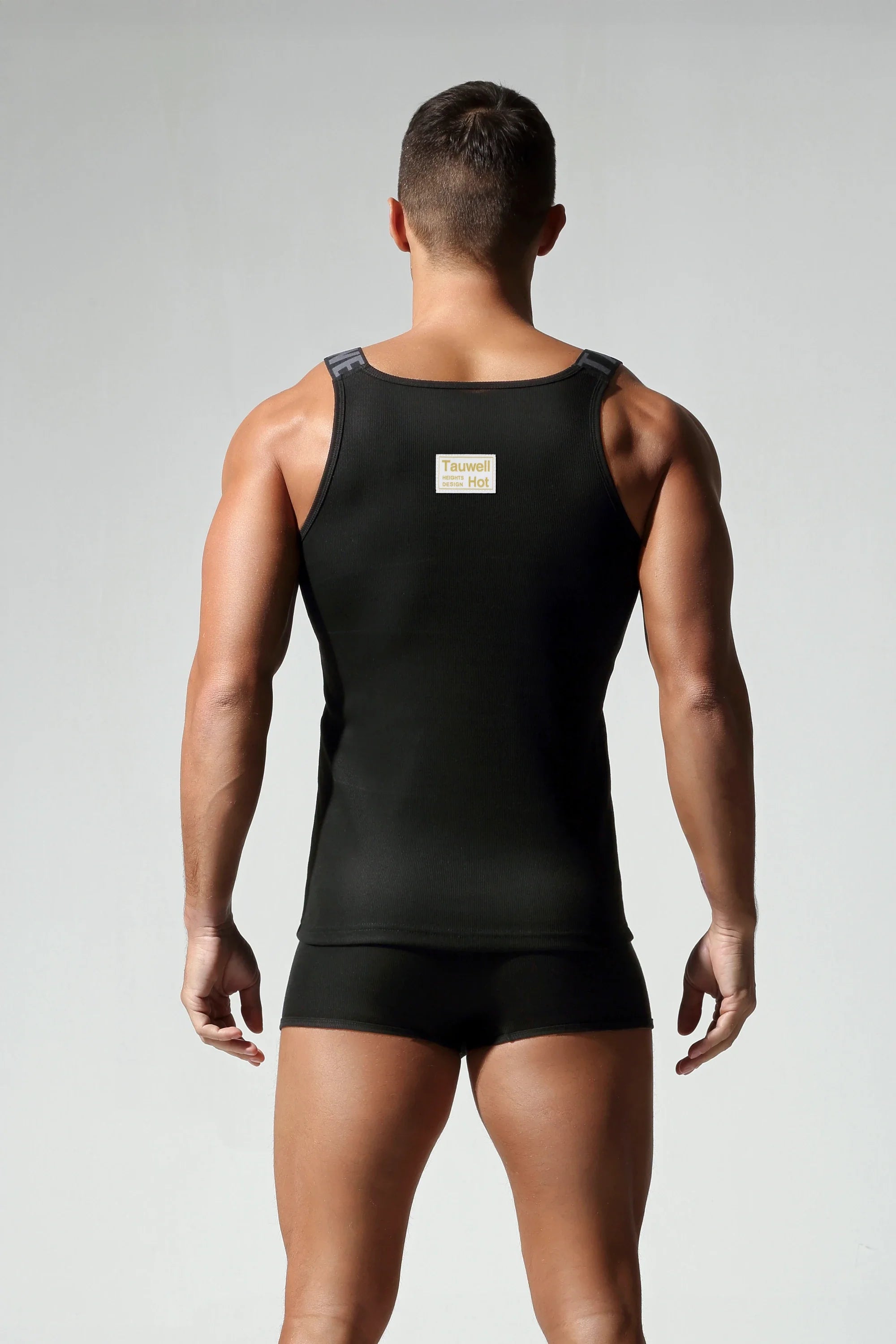 Workout Tank Top for Men – Stretch Fabric & Breathable Design - URBANPICK FASHION