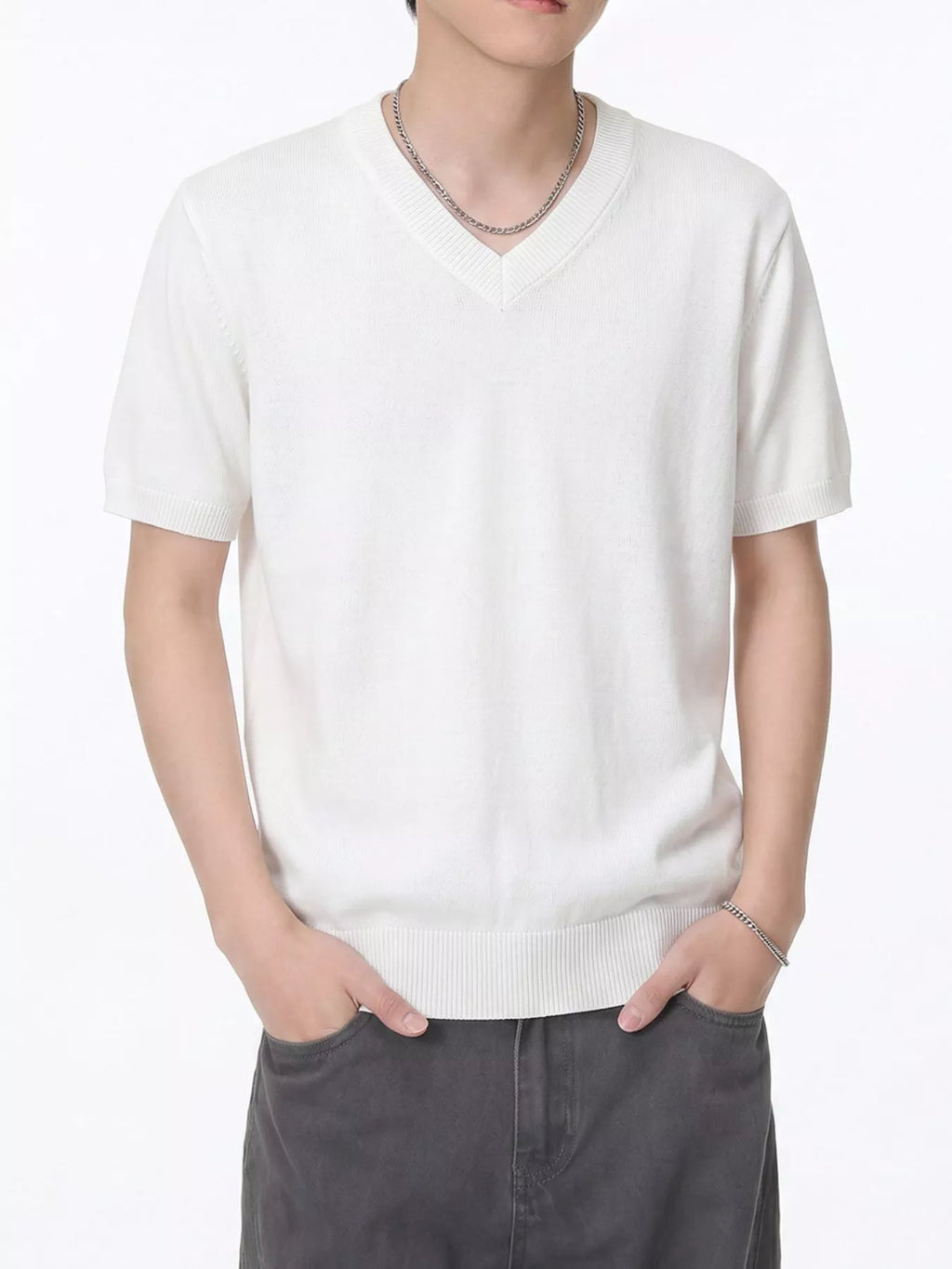 Men's V-Neck Short-Sleeve Knit T-Shirt - URBANPICK FASHION