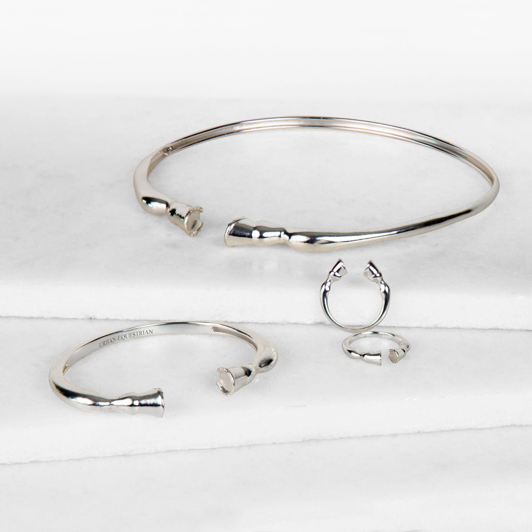 Cavallo - Horse Hoof Neck Cuff in Silver - URBANPICK FASHION