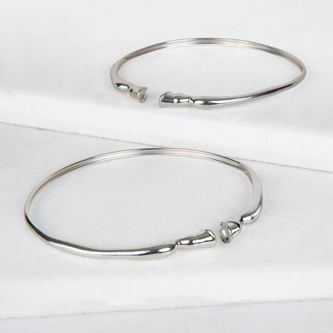 Cavallo - Horse Hoof Neck Cuff in Silver - URBANPICK FASHION