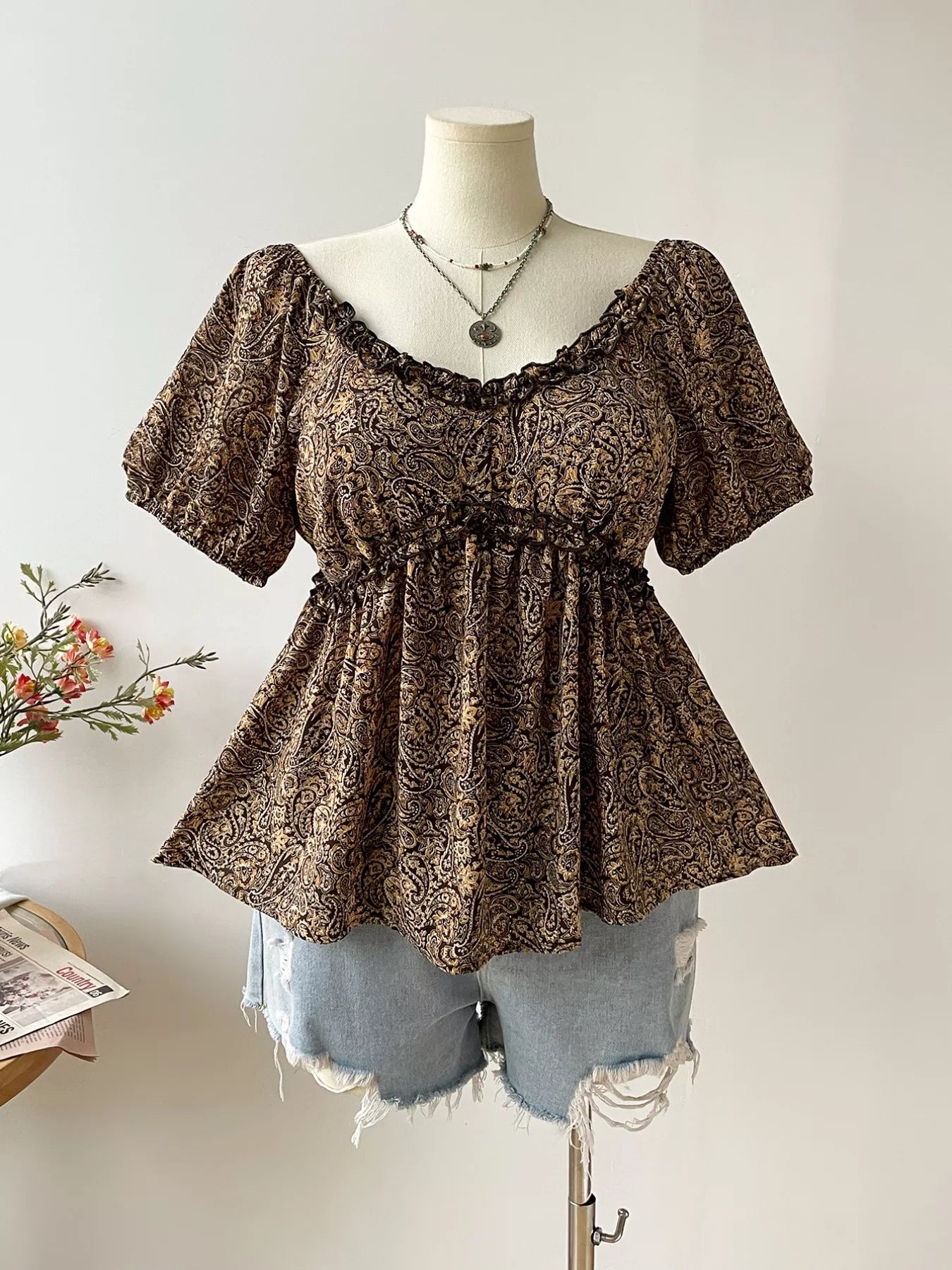 Plus Size Paisley Print Short Sleeve Blouse - URBANPICK FASHION