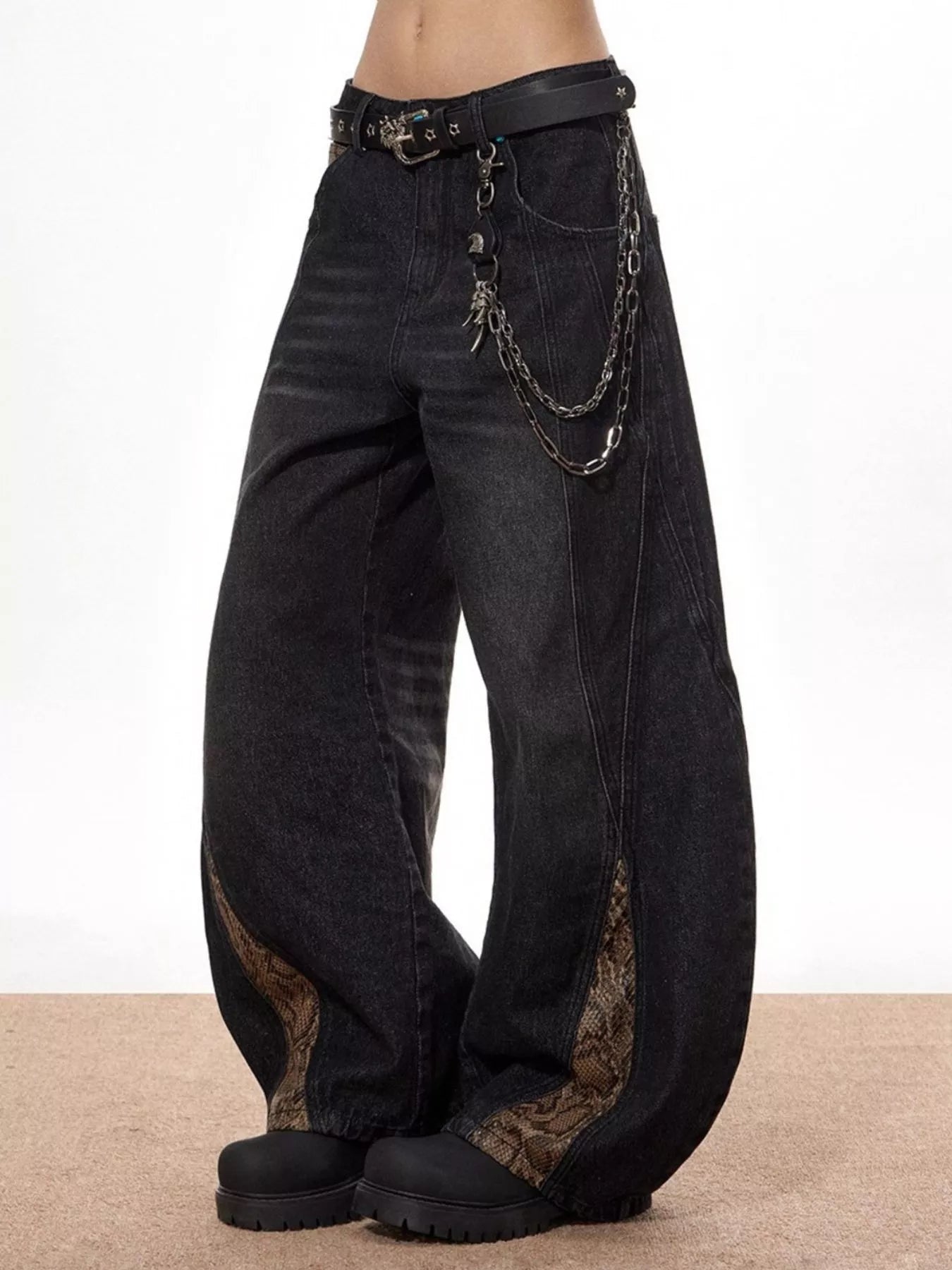 Men's Vintage Wide Leg Jeans with Snake Print - URBANPICK FASHION
