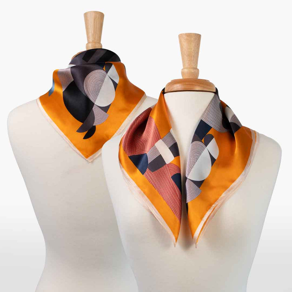 Troie - Stylized Equestrian Scarf in Tangerine - URBANPICK FASHION